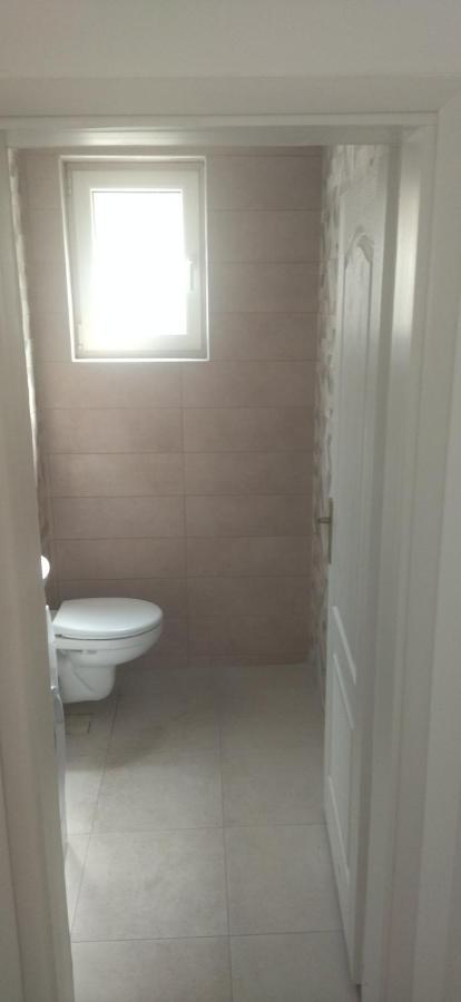 Guesthouse Nikoleta 2 Kotor Eksteriør billede